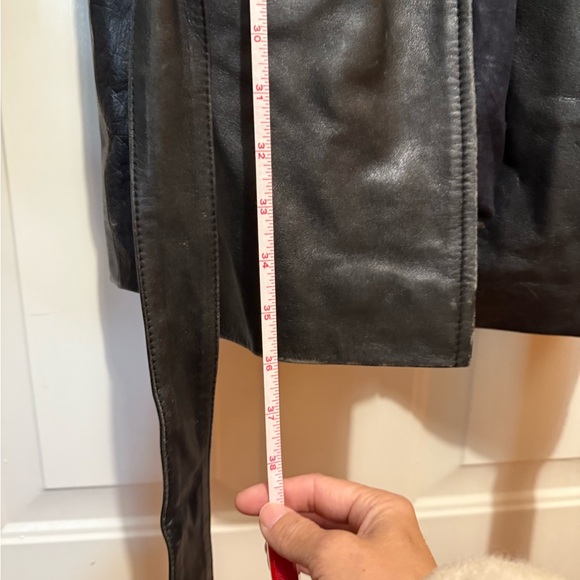 Vintage Black Leather Trench Coat - Picture 8 of 9